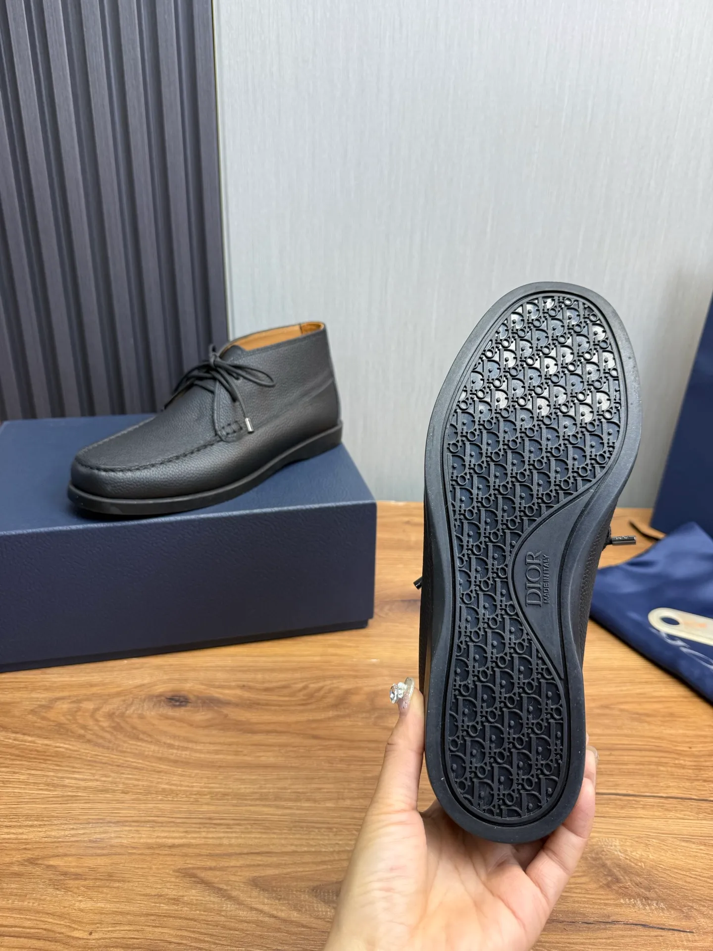 Factory price 620💰 [Dior] Men’s official website na hot sale🔥Imported cowhide + cowhide lining. Original rubber wear-resistant outsole. High quality shipment ⬆️Code number 38-44, (45 customized)
